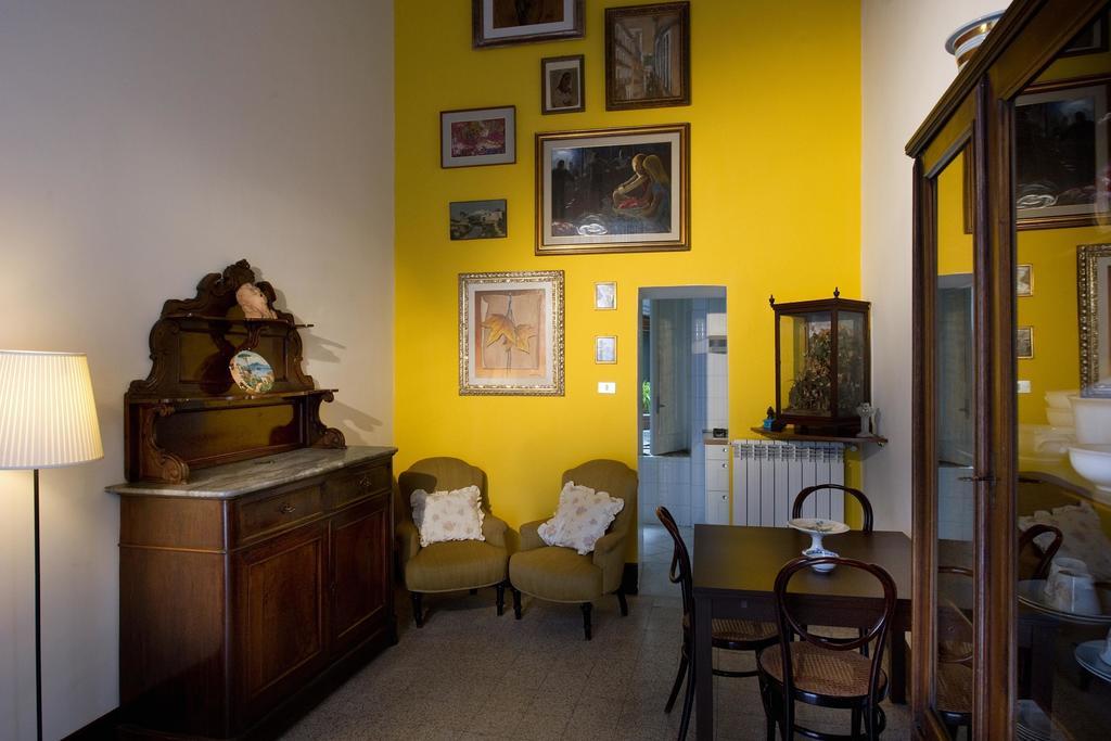 Ferienwohnung Domus Decumana Neapel Zimmer foto